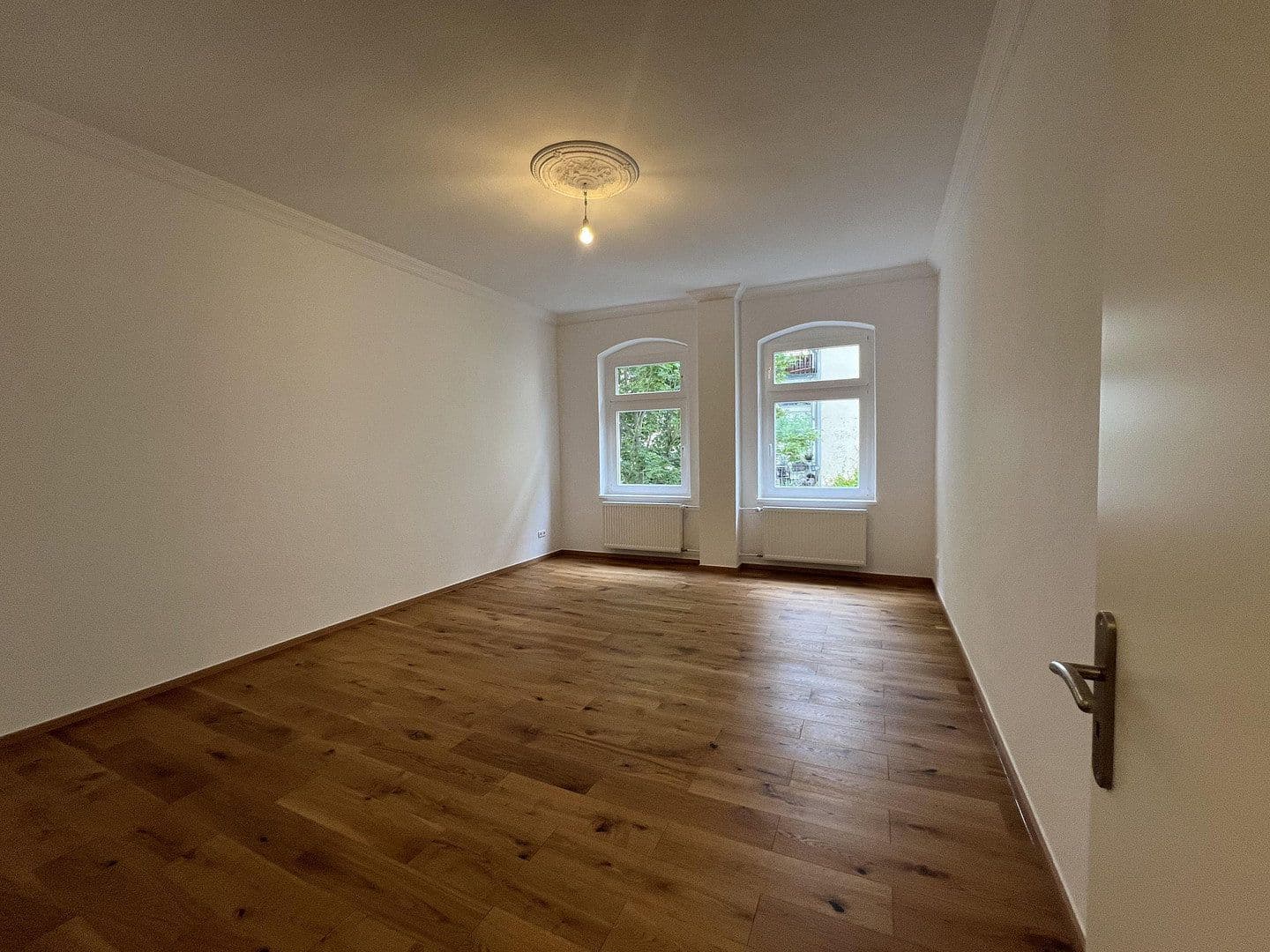 Prodej bytu 3+1 92 m², Berlin, Berlín Prodej bytu 3+1 92 m², Berlin, Berlín
