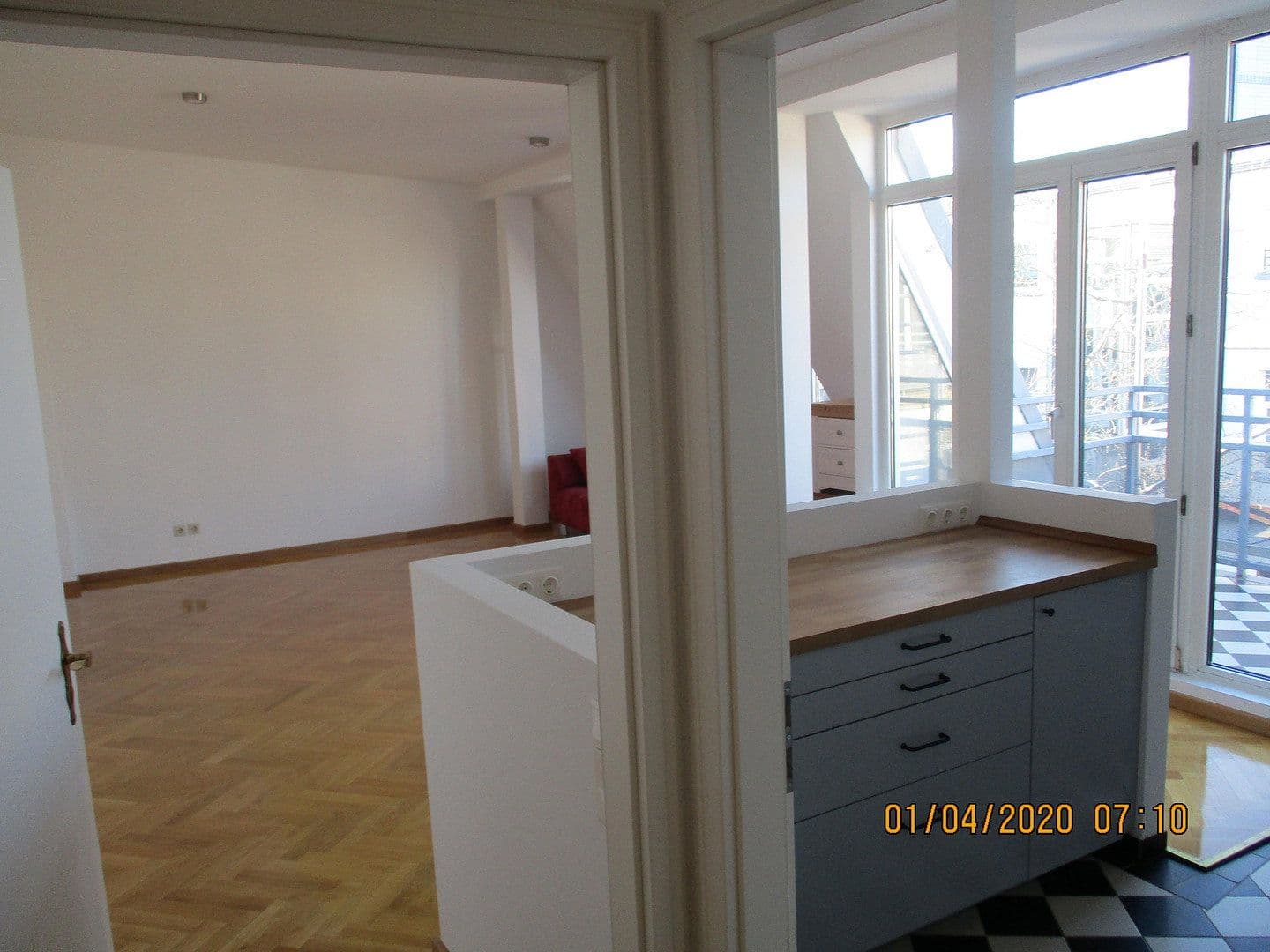 Pronájem bytu 4+1 105 m², Berlin, Berlín Pronájem bytu 4+1 105 m², Berlin, Berlín