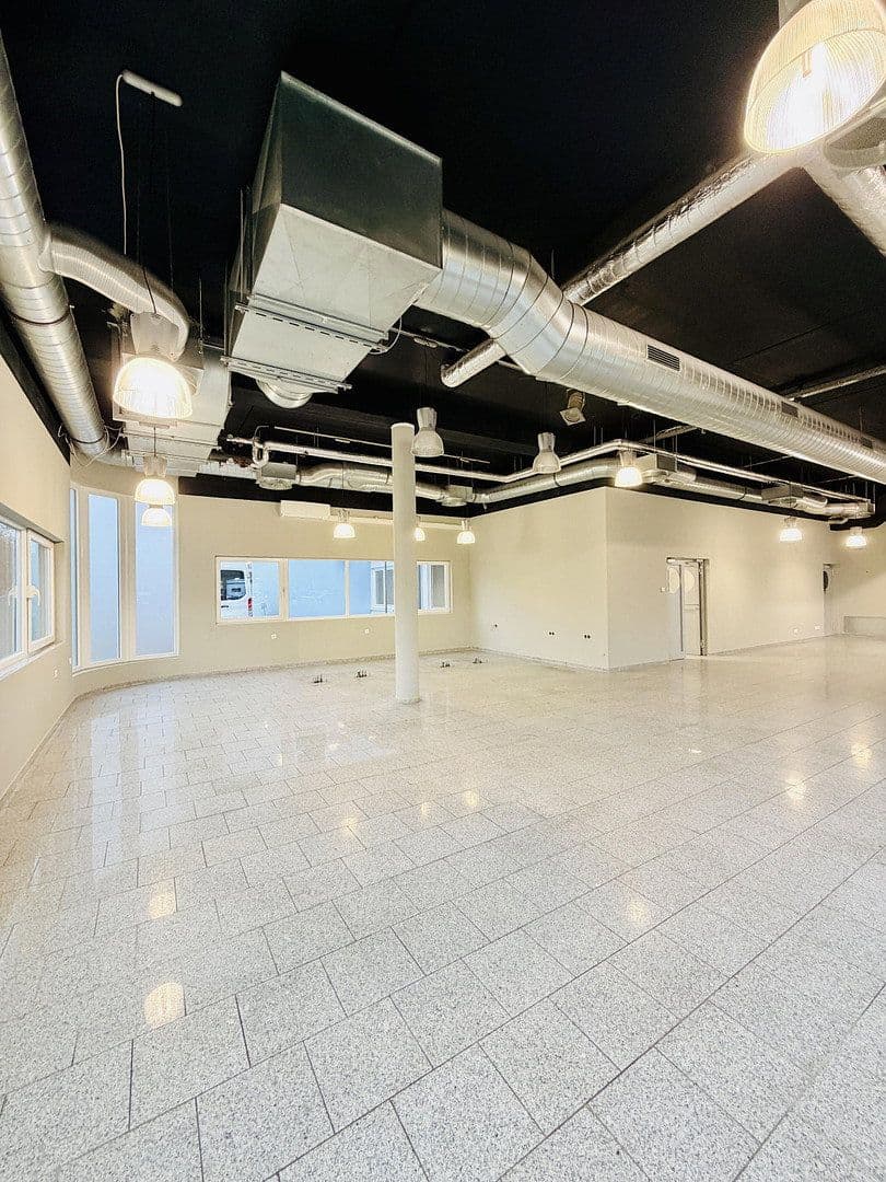 Pronájem nebytového prostoru 230 m², Draisstraße 1, Karlsbad, Bádensko-Württembersko Pronájem nebytového prostoru 230 m², Draisstraße 1, Karlsbad, Bádensko-Württembersko