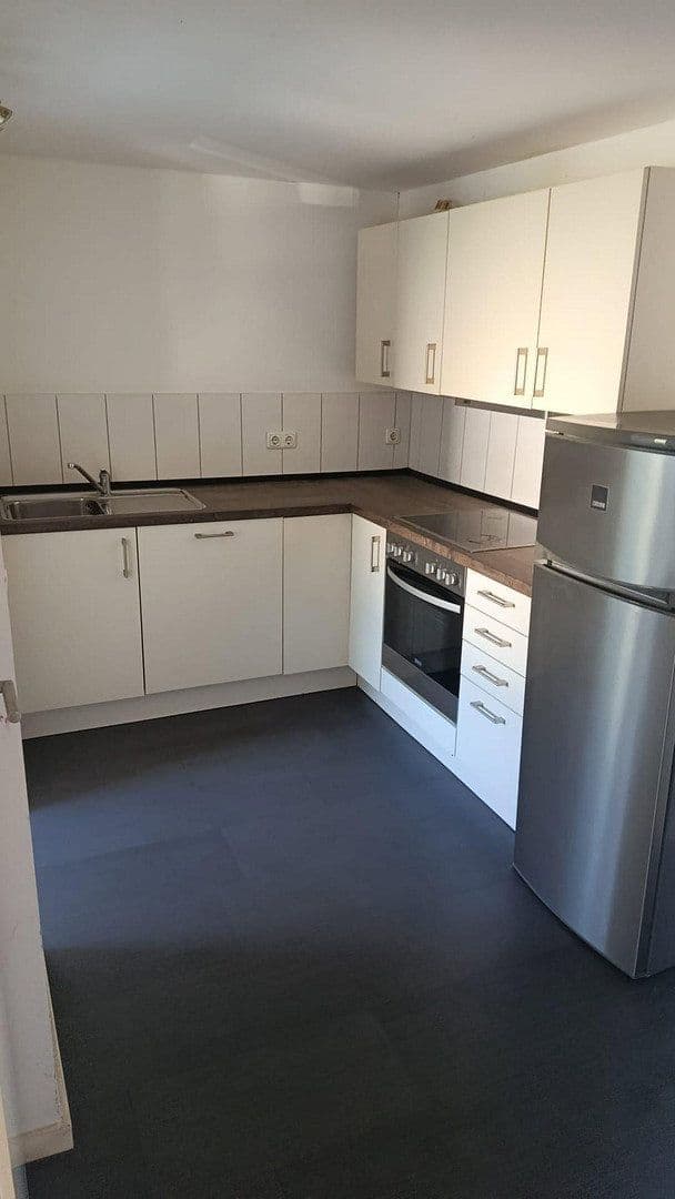 Pronájem bytu 2+1 45 m², Lindacher Straße 15, Schwäbisch Gmünd, Bádensko-Württembersko Pronájem bytu 2+1 45 m², Lindacher Straße 15, Schwäbisch Gmünd, Bádensko-Württembersko