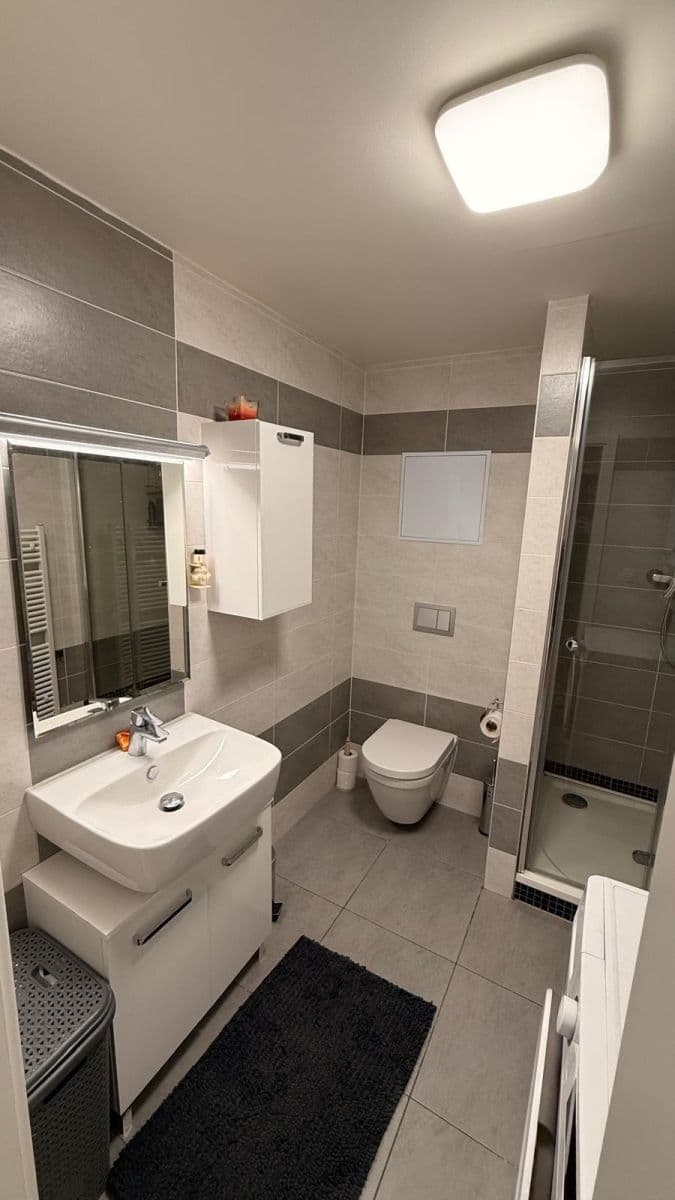 Pronájem bytu 2+kk 55 m², Tupolevova, Praha, Praha Pronájem bytu 2+kk 55 m², Tupolevova, Praha, Praha