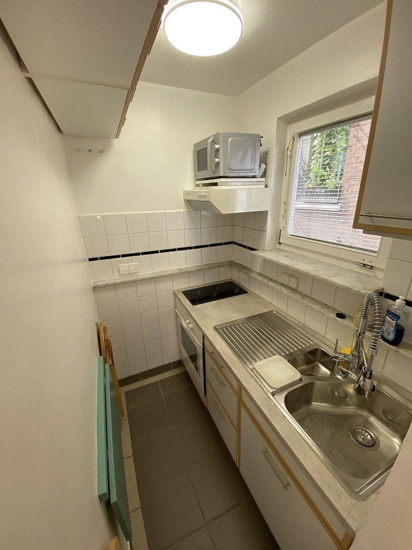 Pronájem bytu 1+1 25 m², Mozartstraße 5, Stuttgart, Bádensko-Württembersko Pronájem bytu 1+1 25 m², Mozartstraße 5, Stuttgart, Bádensko-Württembersko