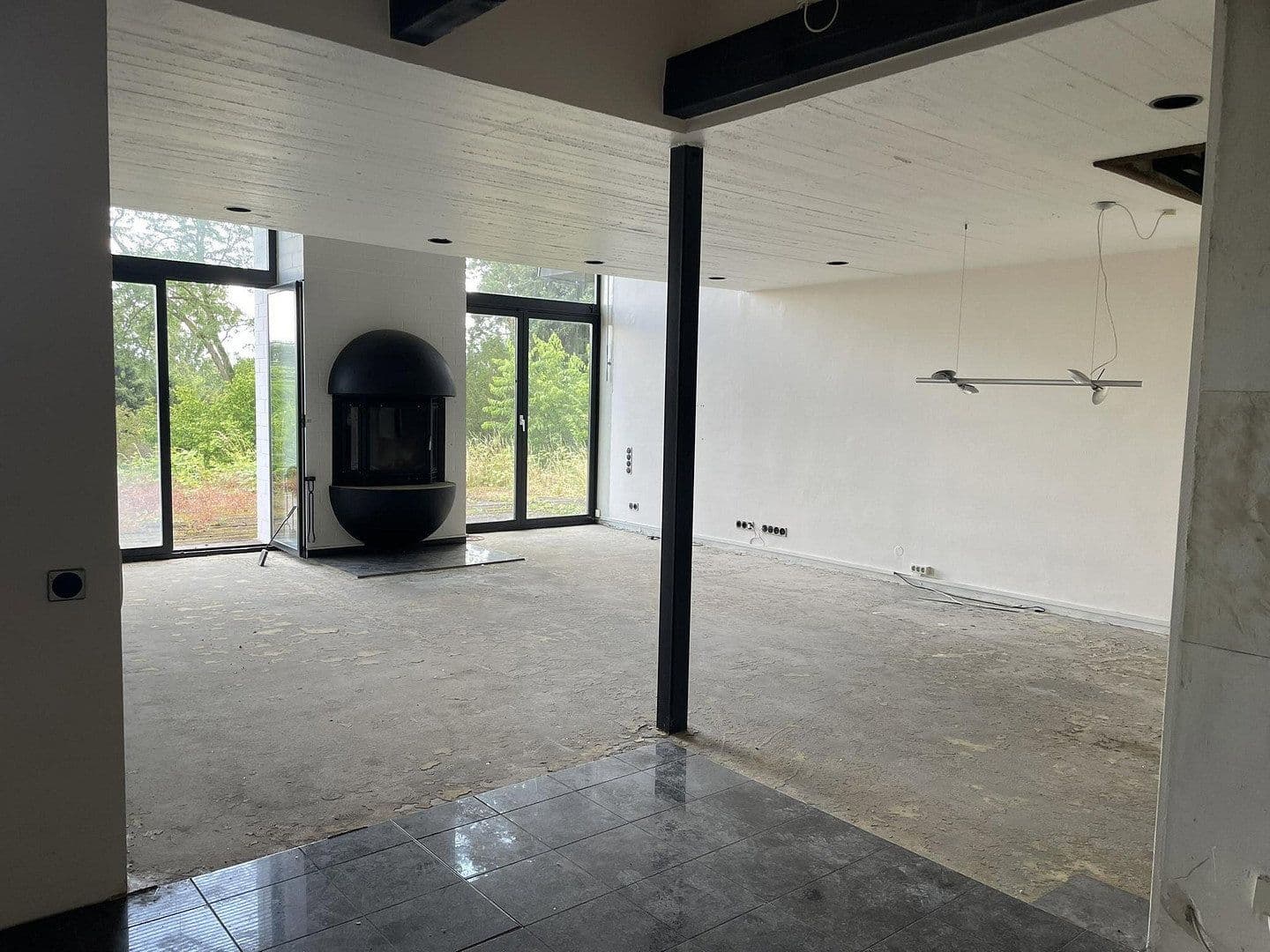 Prodej domu 245 m², pozemek 2.660 m², Aschaffenburg, Bavorsko Prodej domu 245 m², pozemek 2.660 m², Aschaffenburg, Bavorsko