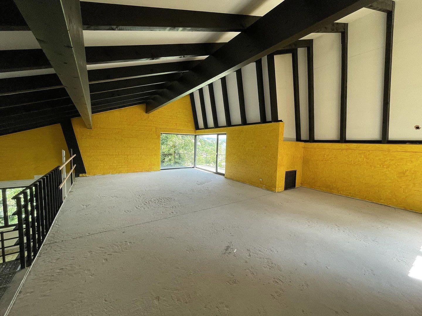 Prodej domu 245 m², pozemek 2.660 m², Aschaffenburg, Bavorsko Prodej domu 245 m², pozemek 2.660 m², Aschaffenburg, Bavorsko