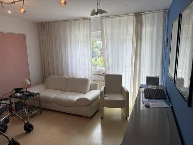 Pronájem bytu 2+1 66 m², Kriegerstrasse 3 a, Germering, Bavorsko Pronájem bytu 2+1 66 m², Kriegerstrasse 3 a, Germering, Bavorsko