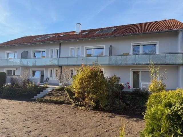 Pronájem bytu 2+1 66 m², Kriegerstrasse 3 a, Germering, Bavorsko Pronájem bytu 2+1 66 m², Kriegerstrasse 3 a, Germering, Bavorsko