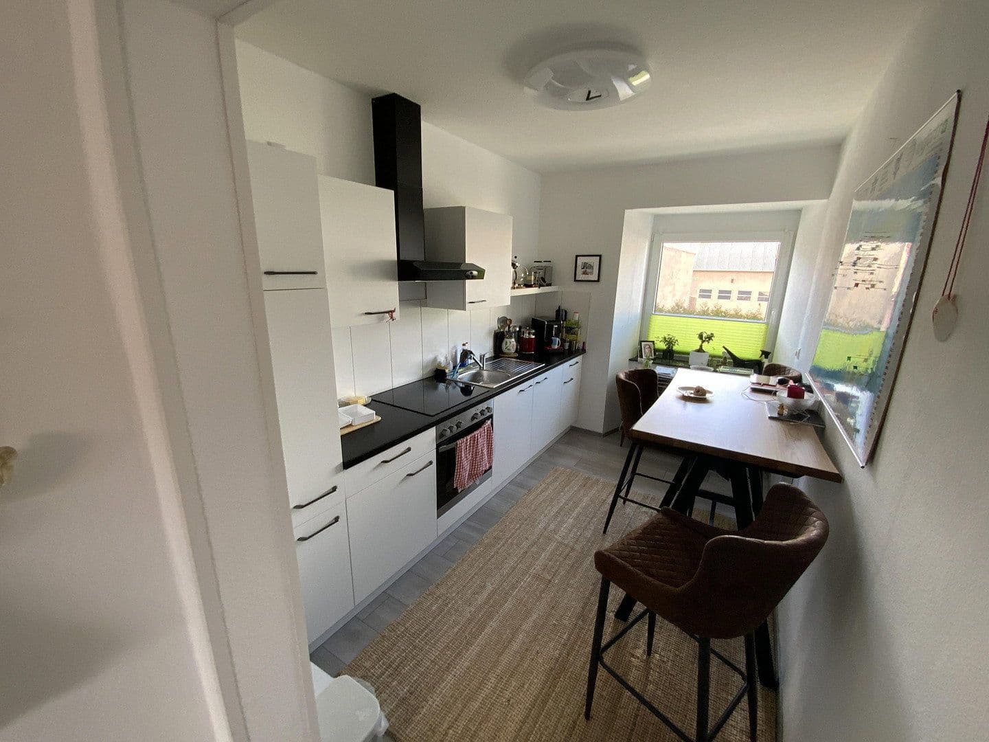 Pronájem bytu 2+1 65 m², Alte Chausssee 111, Kruft, Porýní-Falc Pronájem bytu 2+1 65 m², Alte Chausssee 111, Kruft, Porýní-Falc