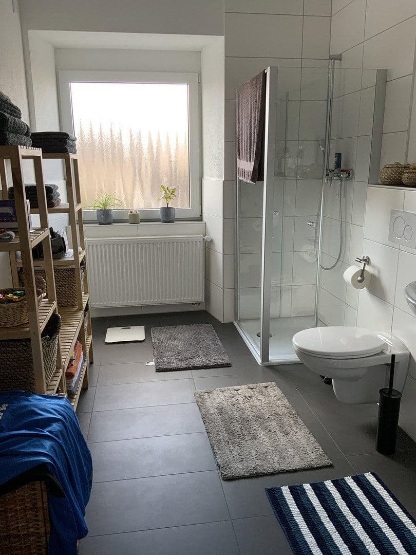 Pronájem bytu 2+1 65 m², Alte Chausssee 111, Kruft, Porýní-Falc Pronájem bytu 2+1 65 m², Alte Chausssee 111, Kruft, Porýní-Falc
