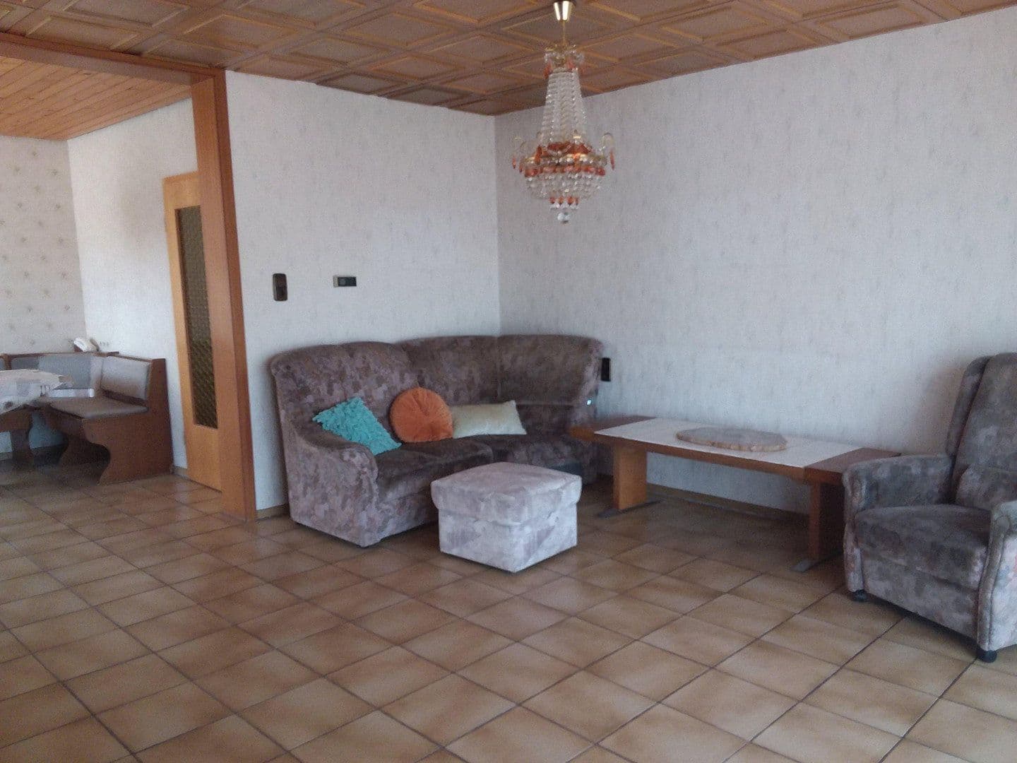 Prodej domu 144 m², pozemek 1.472 m², Kreßberg, Bádensko-Württembersko Prodej domu 144 m², pozemek 1.472 m², Kreßberg, Bádensko-Württembersko