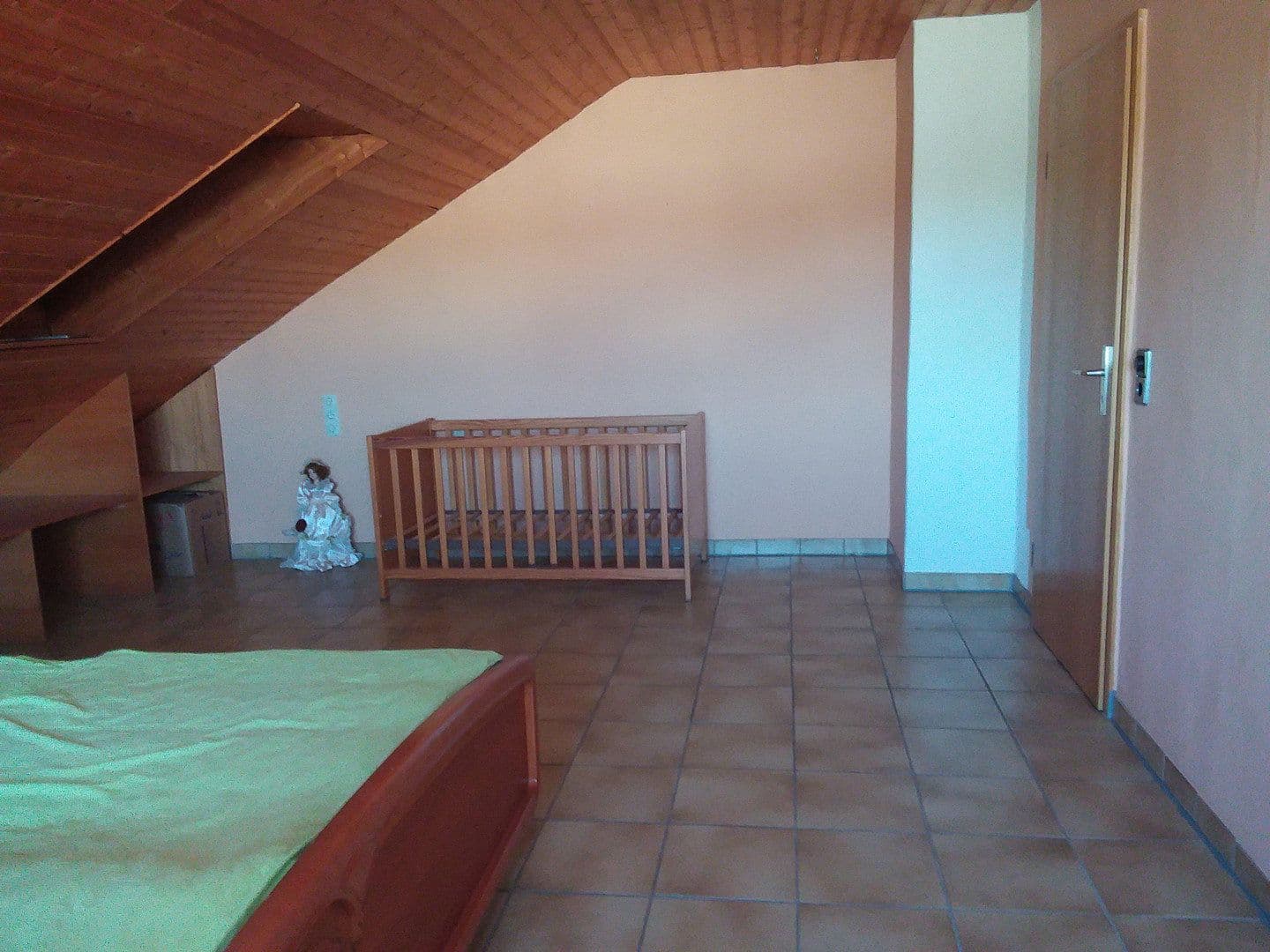 Prodej domu 144 m², pozemek 1.472 m², Kreßberg, Bádensko-Württembersko Prodej domu 144 m², pozemek 1.472 m², Kreßberg, Bádensko-Württembersko