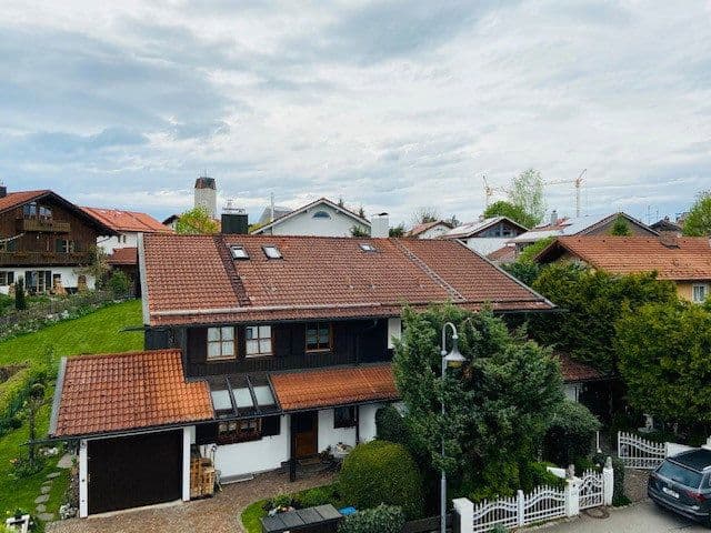 Pronájem bytu 2+1 53 m², Holzkirchen, Bavorsko Pronájem bytu 2+1 53 m², Holzkirchen, Bavorsko