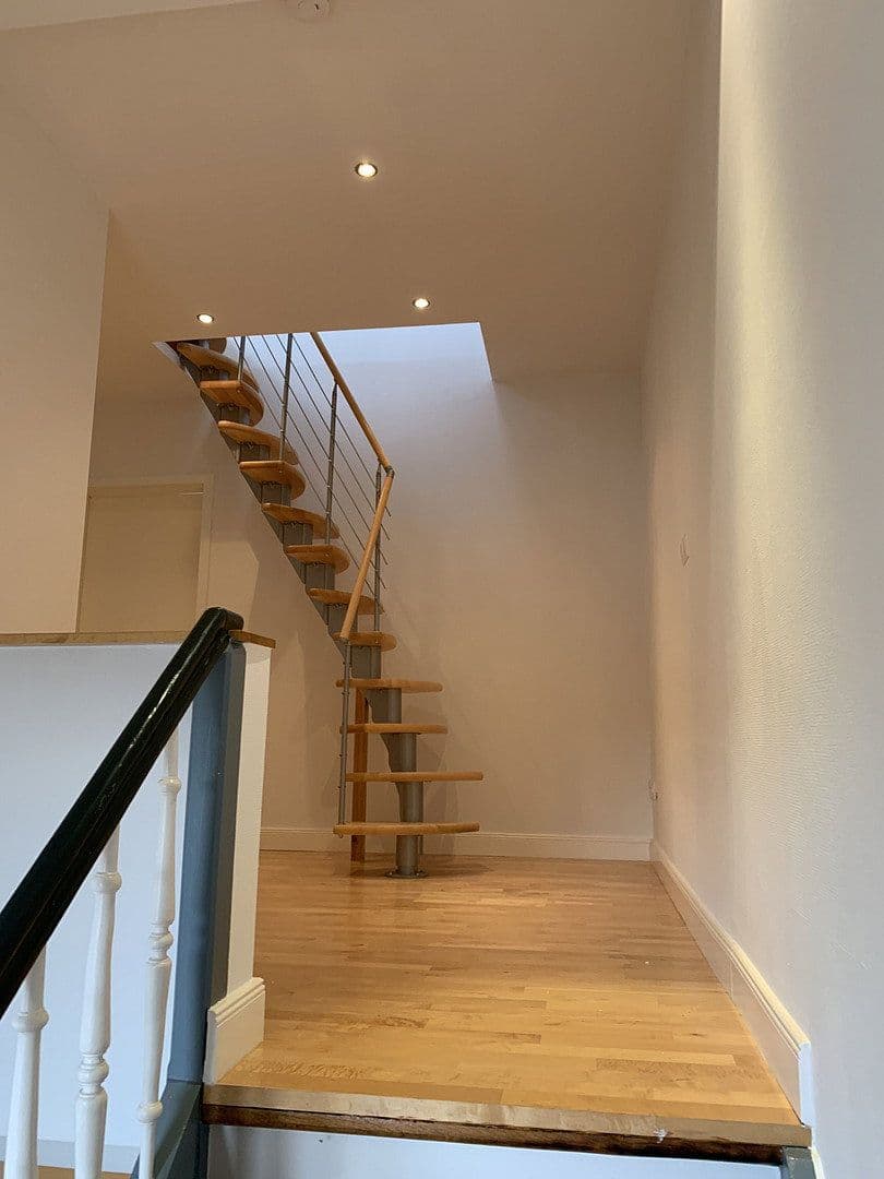 Pronájem bytu 4+kk 128 m², Zierenbergstr. 72, Hildesheim, Dolní Sasko Pronájem bytu 4+kk 128 m², Zierenbergstr. 72, Hildesheim, Dolní Sasko