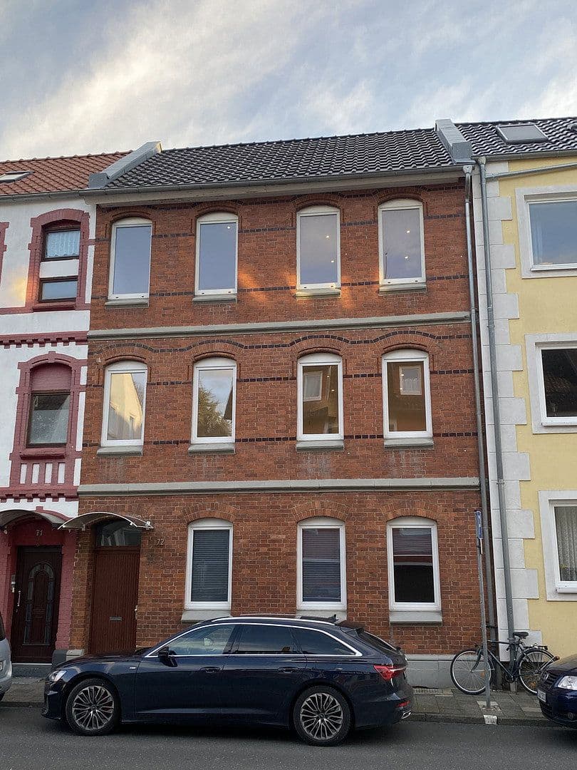 Pronájem bytu 4+kk 128 m², Zierenbergstr. 72, Hildesheim, Dolní Sasko Pronájem bytu 4+kk 128 m², Zierenbergstr. 72, Hildesheim, Dolní Sasko