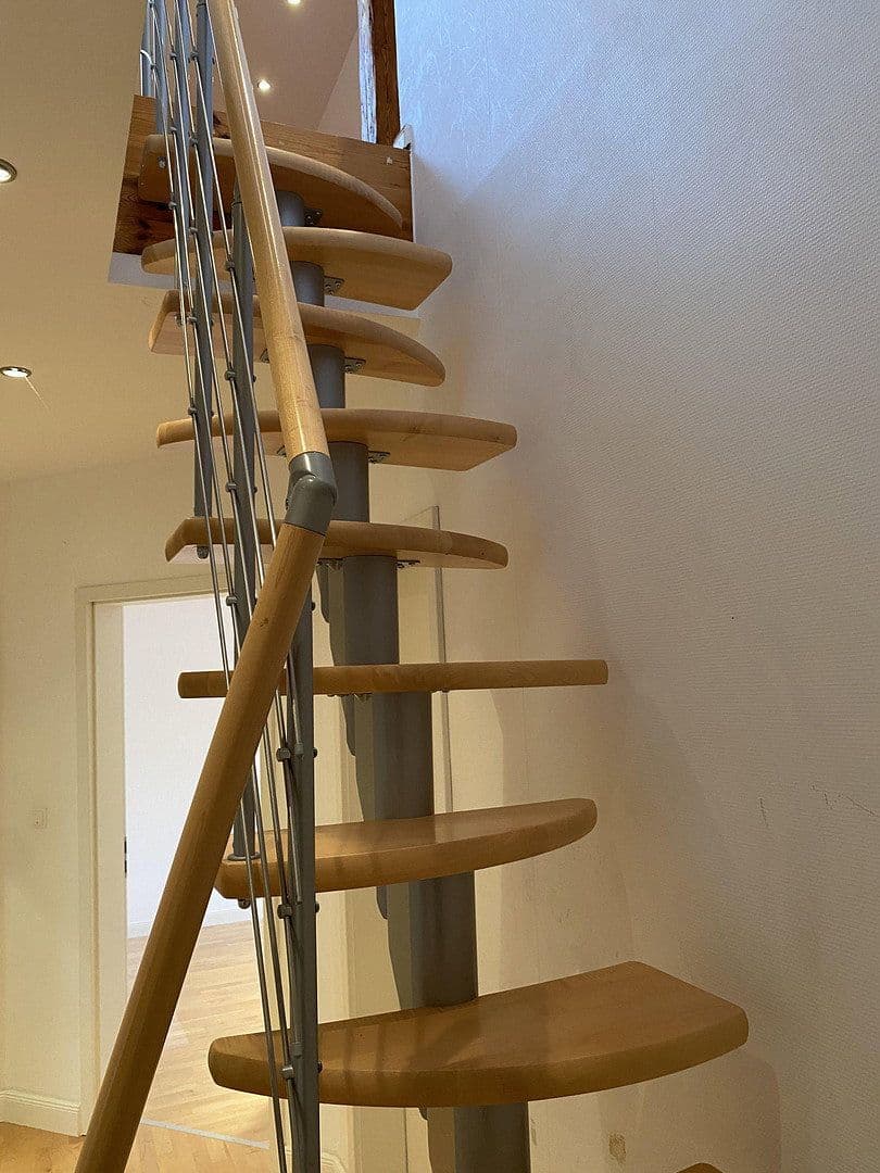 Pronájem bytu 4+kk 128 m², Zierenbergstr. 72, Hildesheim, Dolní Sasko Pronájem bytu 4+kk 128 m², Zierenbergstr. 72, Hildesheim, Dolní Sasko