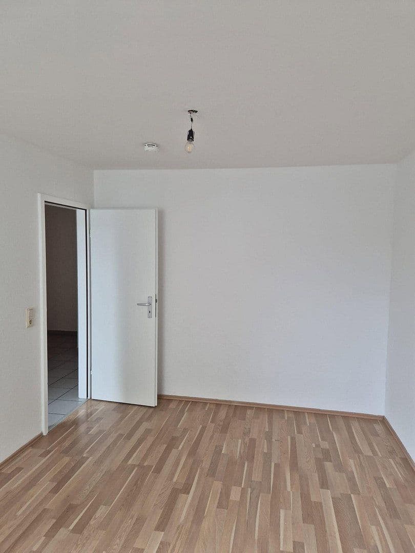 Pronájem bytu 2+1 53 m², Richrather Str. 1, Langenfeld (Rheinland), Severní Porýní-Vestfálsko Pronájem bytu 2+1 53 m², Richrather Str. 1, Langenfeld (Rheinland), Severní Porýní-Vestfálsko