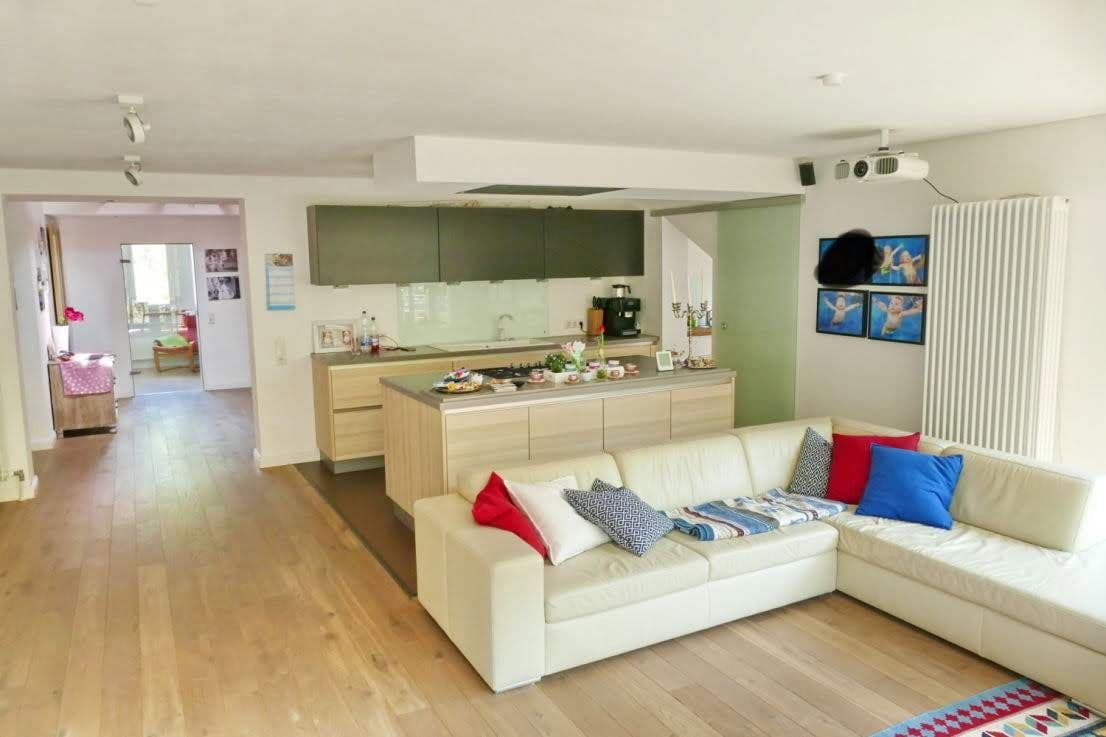 Pronájem bytu 5+1 170 m², Bielefeld, Severní Porýní-Vestfálsko Pronájem bytu 5+1 170 m², Bielefeld, Severní Porýní-Vestfálsko