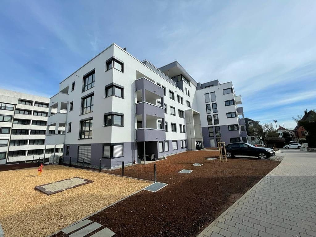 Pronájem bytu 4+kk 89 m², Gerhardtstr. 13, Sindelfingen, Bádensko-Württembersko Pronájem bytu 4+kk 89 m², Gerhardtstr. 13, Sindelfingen, Bádensko-Württembersko