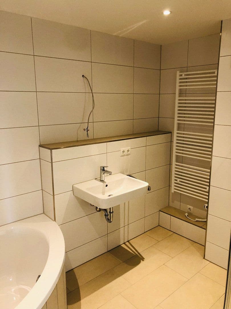 Pronájem bytu 4+kk 89 m², Gerhardtstr. 13, Sindelfingen, Bádensko-Württembersko Pronájem bytu 4+kk 89 m², Gerhardtstr. 13, Sindelfingen, Bádensko-Württembersko