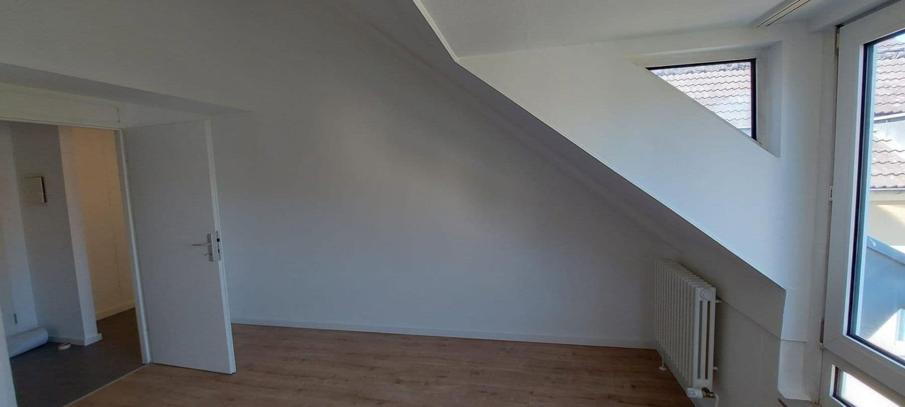 Pronájem bytu 1+1 40 m², Sudetenstr. 67, Bonn, Severní Porýní-Vestfálsko Pronájem bytu 1+1 40 m², Sudetenstr. 67, Bonn, Severní Porýní-Vestfálsko