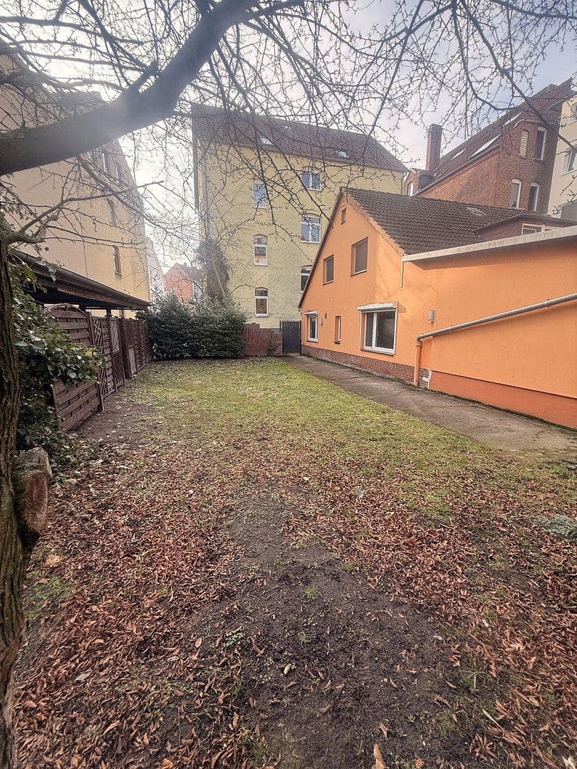 Pronájem domu 180 m², pozemek 500 m², Kapellenstraße 12a, Hannover, Dolní Sasko Pronájem domu 180 m², pozemek 500 m², Kapellenstraße 12a, Hannover, Dolní Sasko