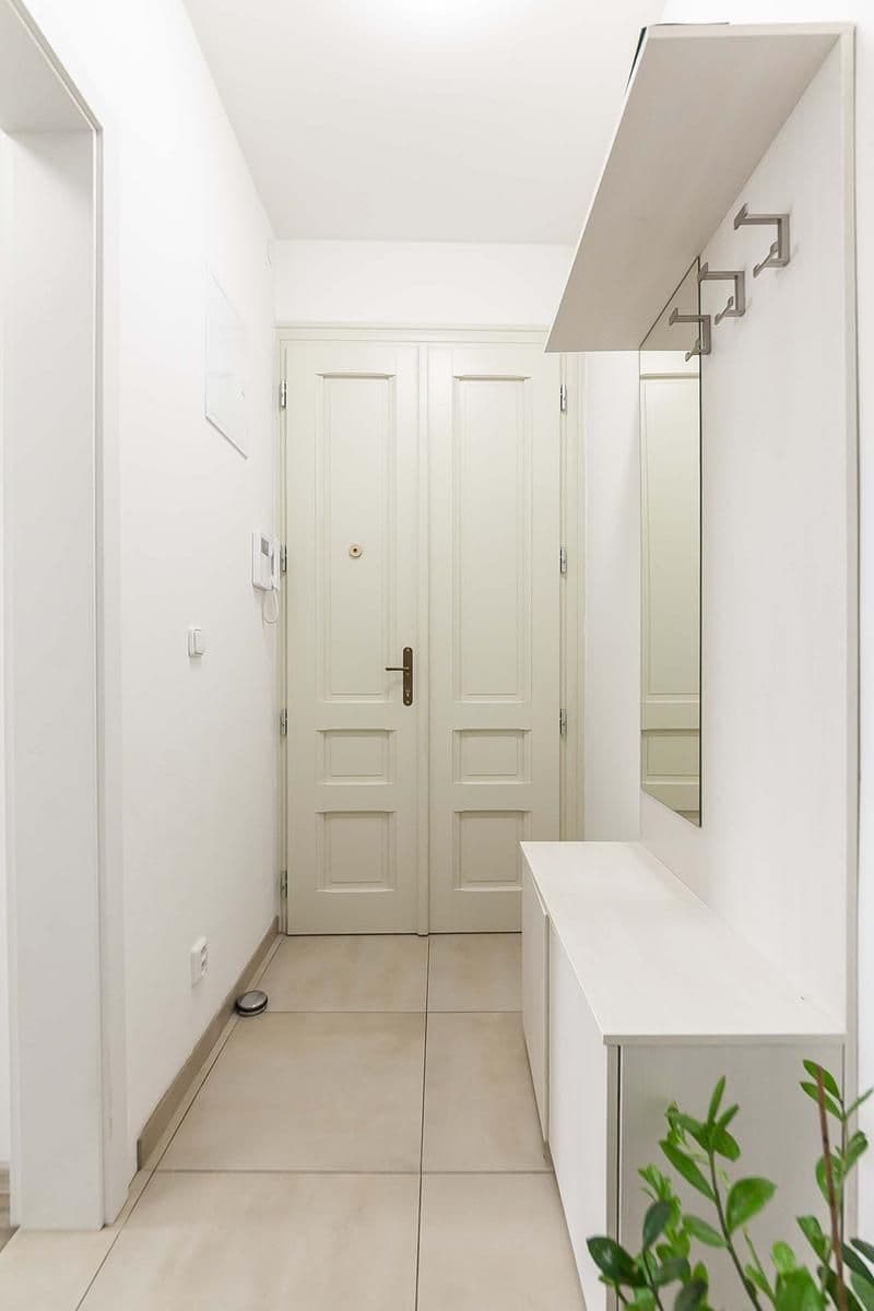 Prodej bytu 2+kk 41 m², Orelská, Praha, Praha Prodej bytu 2+kk 41 m², Orelská, Praha, Praha