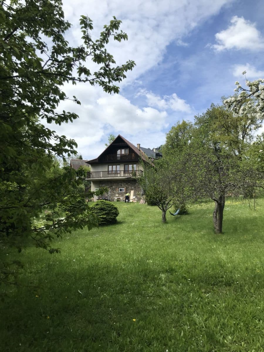 Prodej domu 120 m², pozemek 1.587 m², Šemnice, Karlovarský kraj Prodej domu 120 m², pozemek 1.587 m², Šemnice, Karlovarský kraj