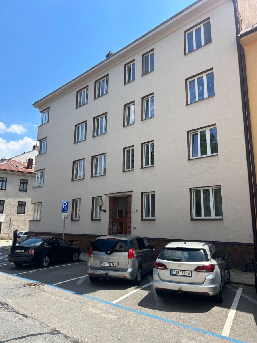 Prodej bytu 3+kk 87 m², Husova, Jihlava, Kraj Vysočina Prodej bytu 3+kk 87 m², Husova, Jihlava, Kraj Vysočina