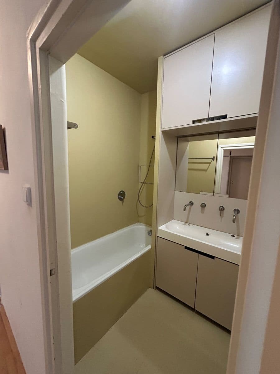 Prodej bytu 3+kk 87 m², Husova, Jihlava, Kraj Vysočina Prodej bytu 3+kk 87 m², Husova, Jihlava, Kraj Vysočina