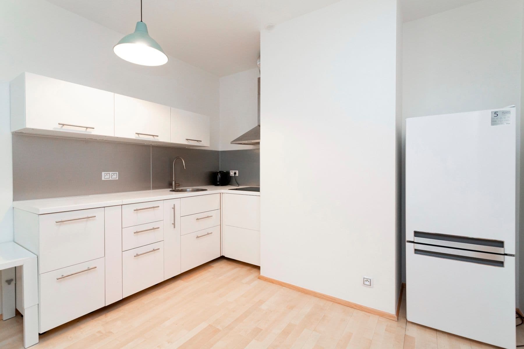 Pronájem bytu 1+kk 43 m², Olšanská, Praha, Praha Pronájem bytu 1+kk 43 m², Olšanská, Praha, Praha