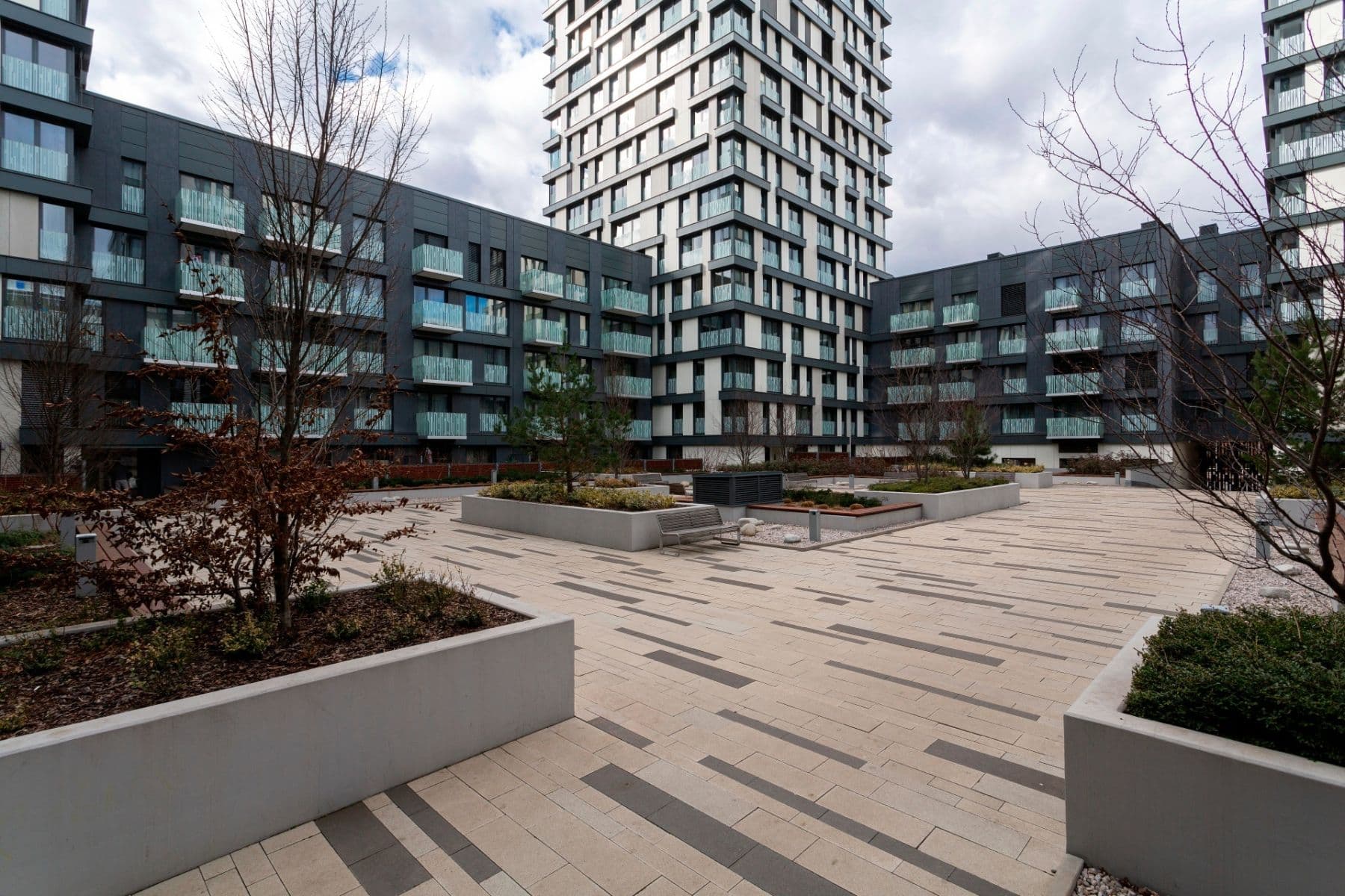 Pronájem bytu 1+kk 43 m², Olšanská, Praha, Praha Pronájem bytu 1+kk 43 m², Olšanská, Praha, Praha