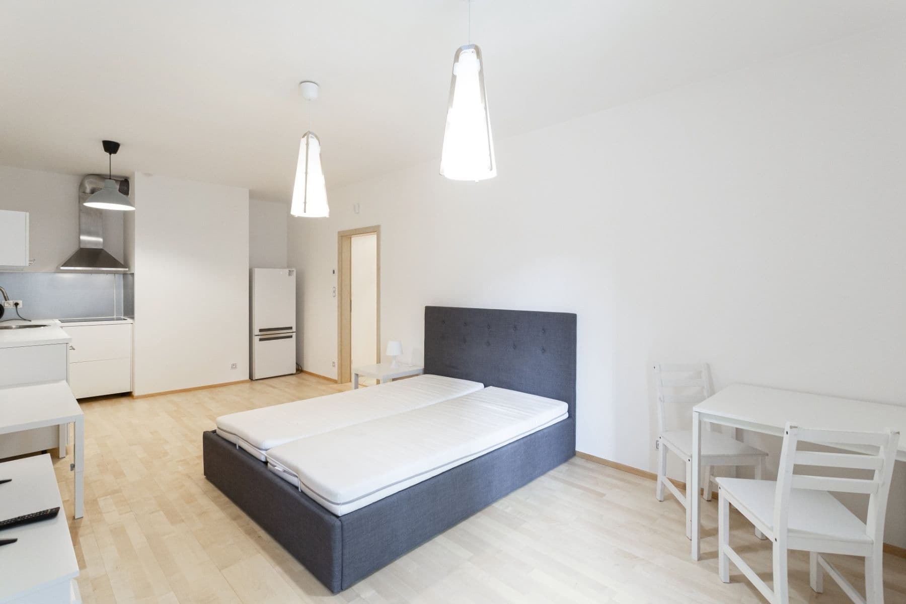 Pronájem bytu 1+kk 43 m², Olšanská, Praha, Praha Pronájem bytu 1+kk 43 m², Olšanská, Praha, Praha