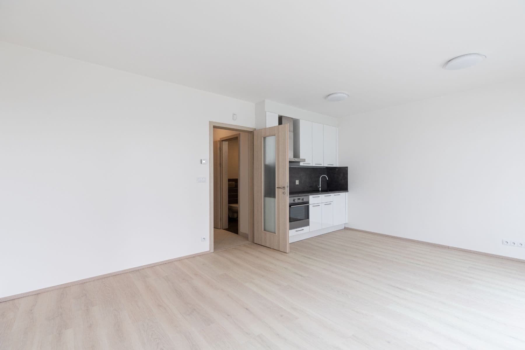 Pronájem bytu 1+kk 37 m², Toufarova, Praha, Praha Pronájem bytu 1+kk 37 m², Toufarova, Praha, Praha
