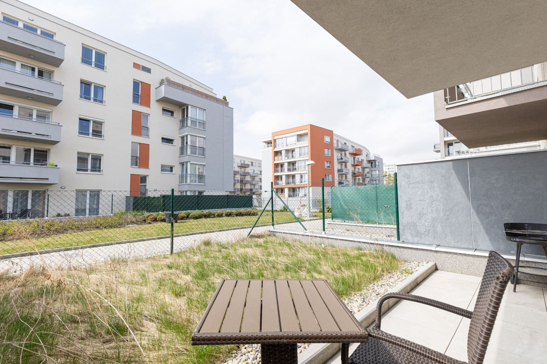Pronájem bytu 1+kk 37 m², Toufarova, Praha, Praha Pronájem bytu 1+kk 37 m², Toufarova, Praha, Praha