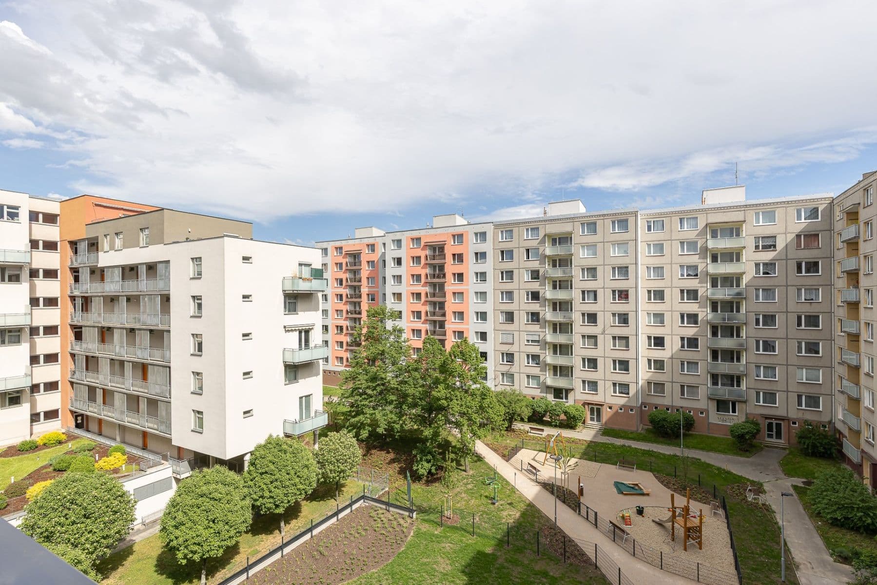 Pronájem bytu 1+kk 35 m², Hodkovická, Praha, Praha Pronájem bytu 1+kk 35 m², Hodkovická, Praha, Praha
