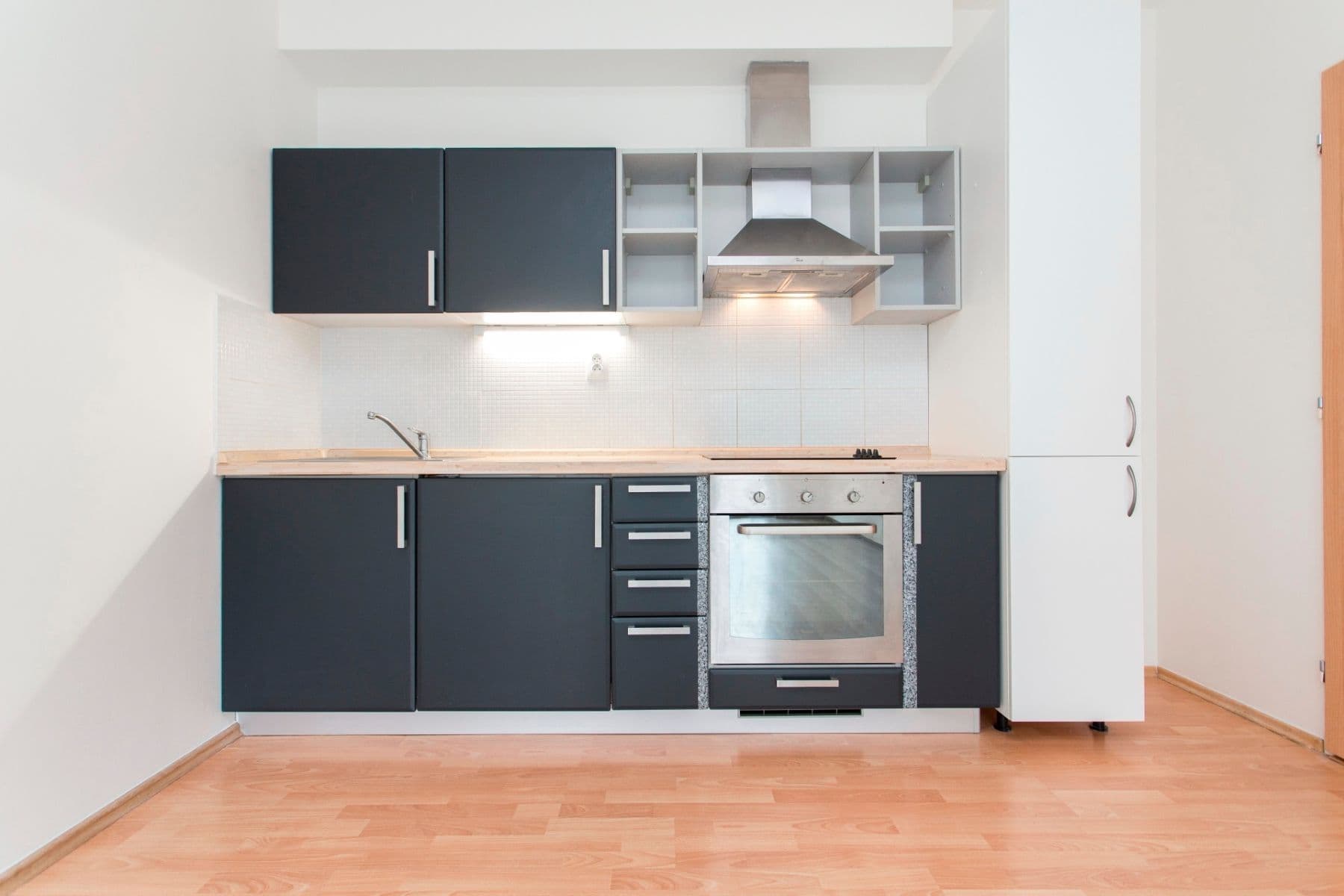 Pronájem bytu 2+kk 48 m², Pod Harfou, Praha, Praha Pronájem bytu 2+kk 48 m², Pod Harfou, Praha, Praha