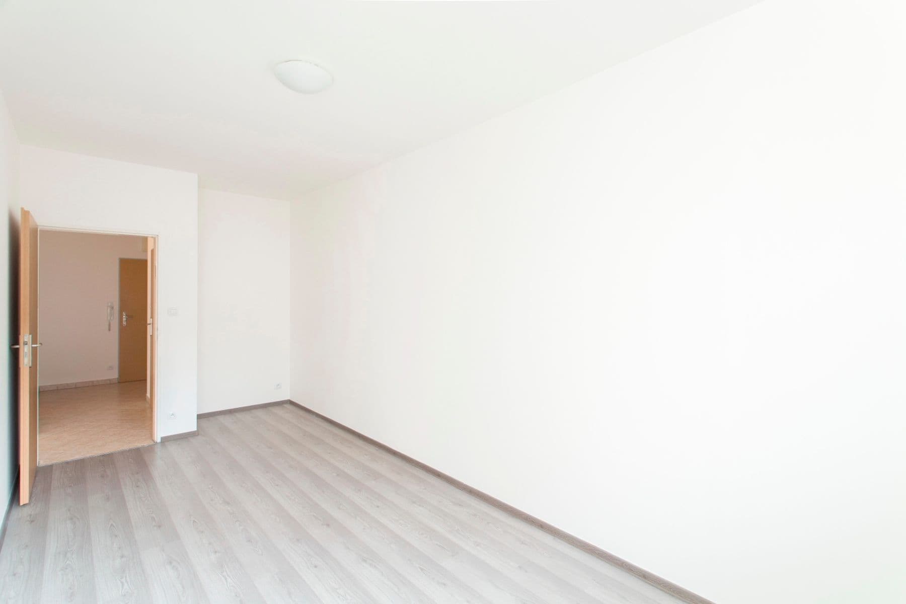 Pronájem bytu 2+kk 48 m², Pod Harfou, Praha, Praha Pronájem bytu 2+kk 48 m², Pod Harfou, Praha, Praha