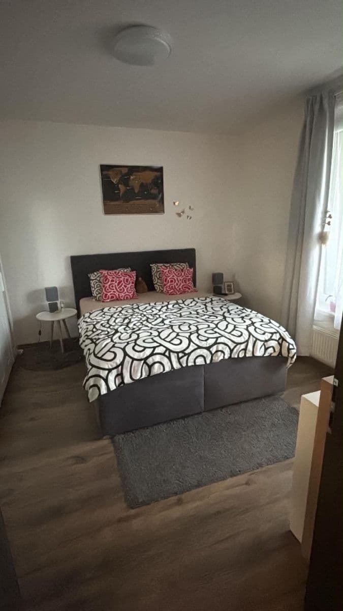 Prodej bytu 2+kk 56 m², Honzíkova, Praha, Praha Prodej bytu 2+kk 56 m², Honzíkova, Praha, Praha