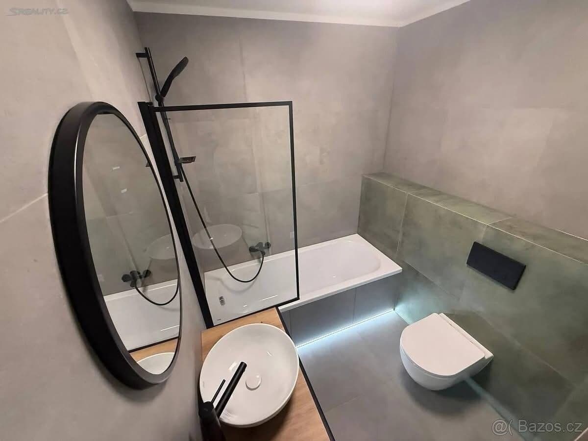 Prodej domu 200 m², pozemek 800 m², Moravany, Jihomoravský kraj Prodej domu 200 m², pozemek 800 m², Moravany, Jihomoravský kraj