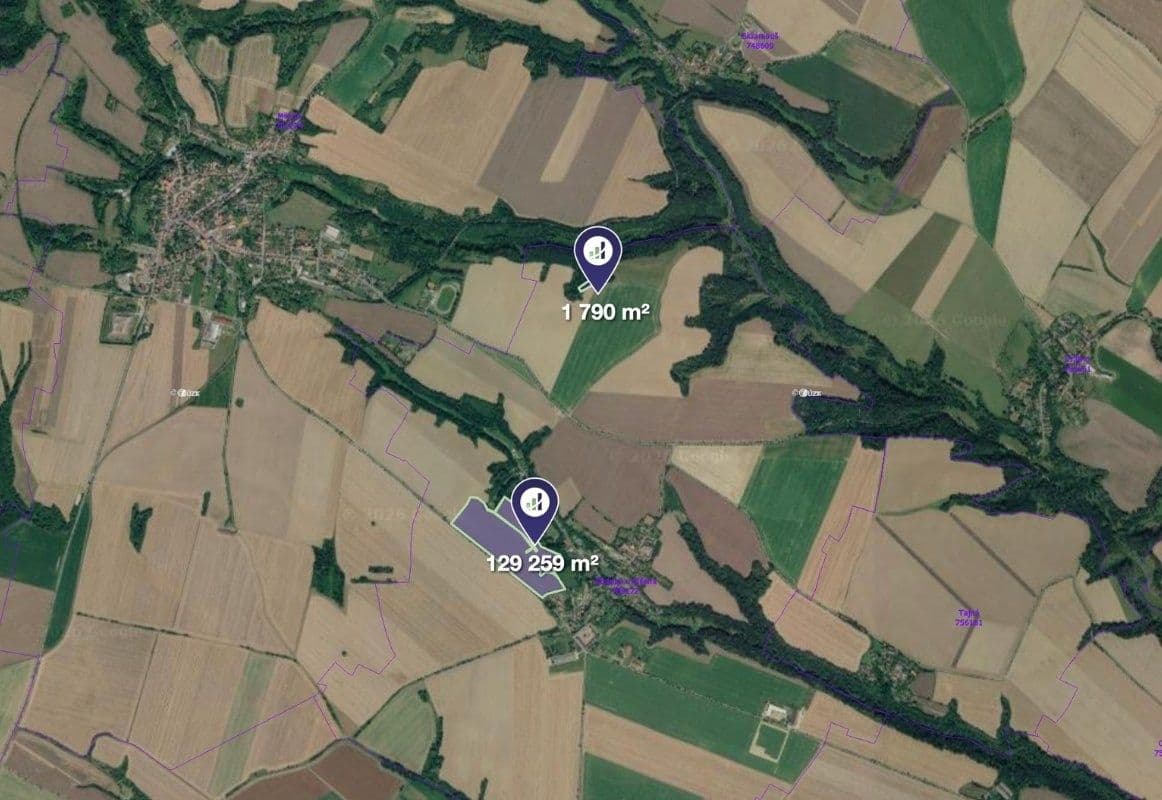 Prodej pozemku 131.049 m², Stránka, Středočeský kraj Prodej pozemku 131.049 m², Stránka, Středočeský kraj