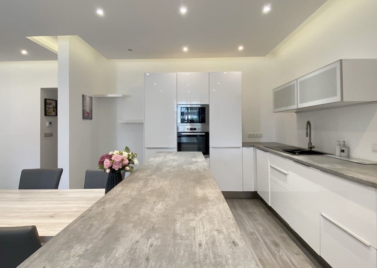 Pronájem bytu 3+kk 95 m², U Střešovických hřišť, Praha, Praha Pronájem bytu 3+kk 95 m², U Střešovických hřišť, Praha, Praha