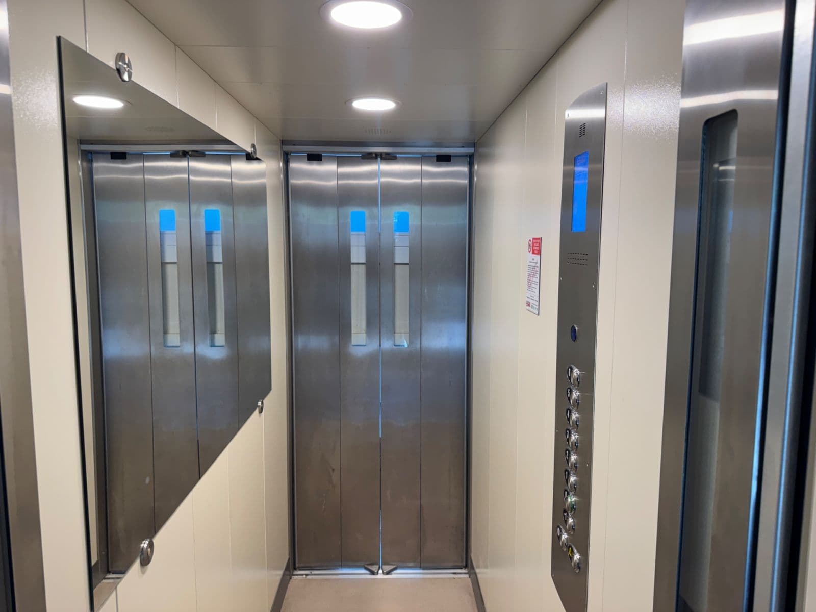 Prodej bytu 2+1 55 m², Bakalovo nábřeží, Brno, Jihomoravský kraj Prodej bytu 2+1 55 m², Bakalovo nábřeží, Brno, Jihomoravský kraj