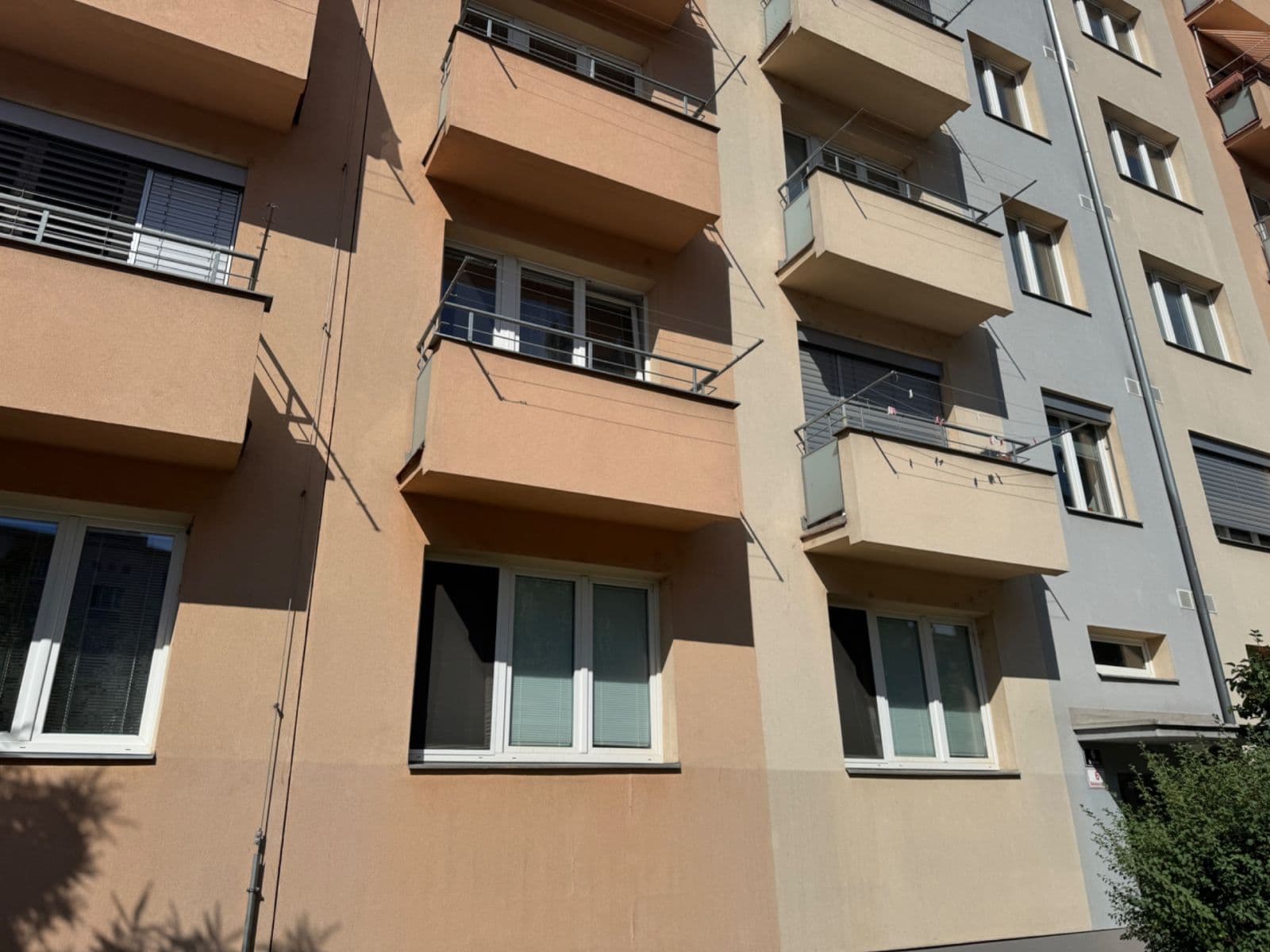 Prodej bytu 2+1 55 m², Bakalovo nábřeží, Brno, Jihomoravský kraj Prodej bytu 2+1 55 m², Bakalovo nábřeží, Brno, Jihomoravský kraj