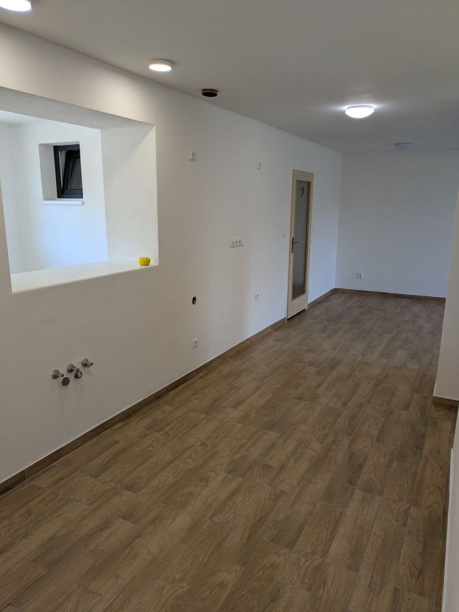 Prodej domu 157 m², pozemek 1.071 m², Kojátky, Jihomoravský kraj Prodej domu 157 m², pozemek 1.071 m², Kojátky, Jihomoravský kraj