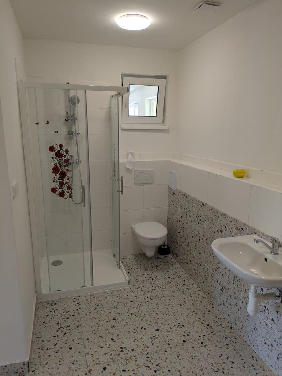Prodej domu 157 m², pozemek 1.071 m², Kojátky, Jihomoravský kraj Prodej domu 157 m², pozemek 1.071 m², Kojátky, Jihomoravský kraj