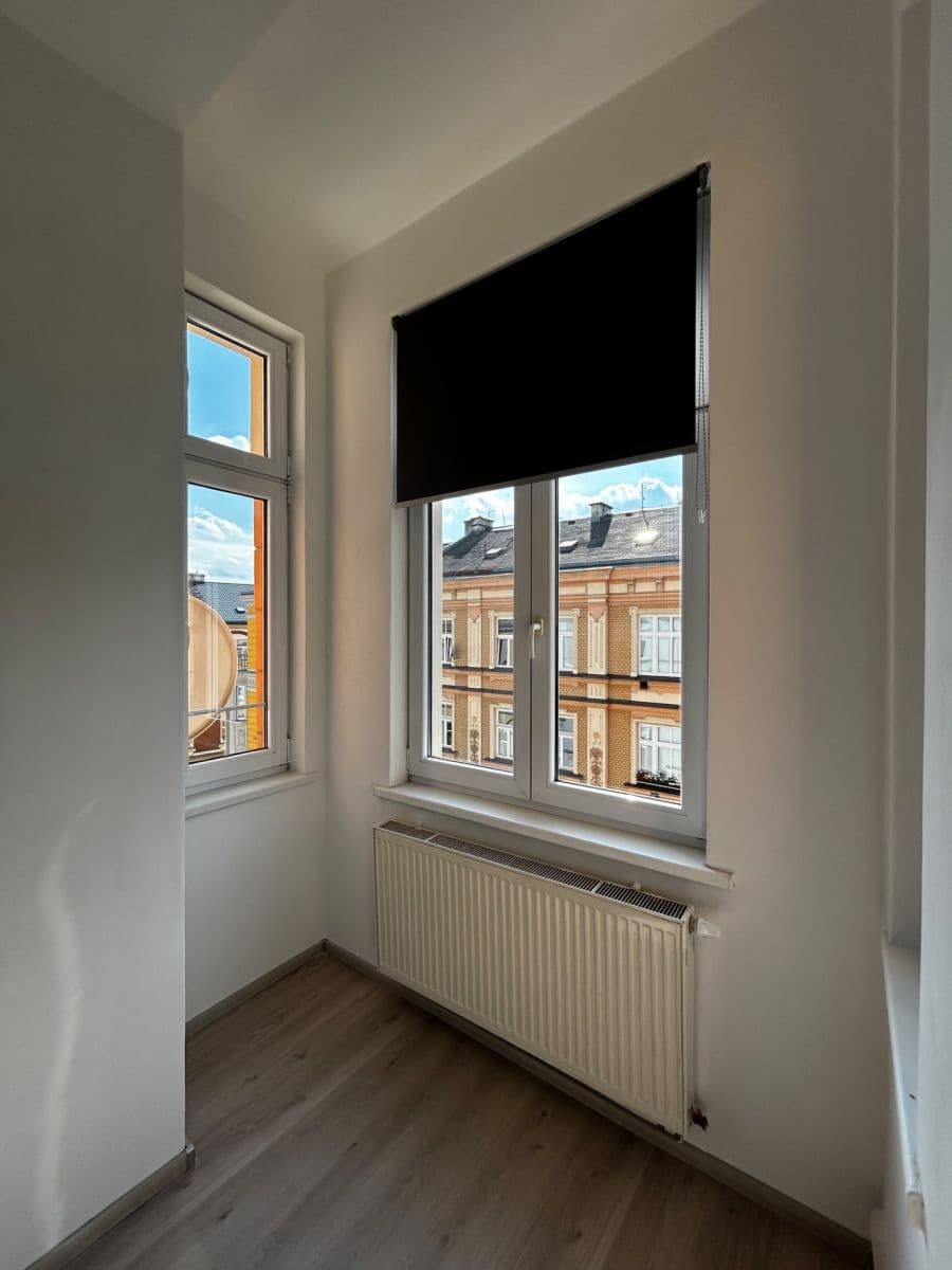 Pronájem bytu 2+1 54 m², Bezručova, Děčín, Ústecký kraj Pronájem bytu 2+1 54 m², Bezručova, Děčín, Ústecký kraj