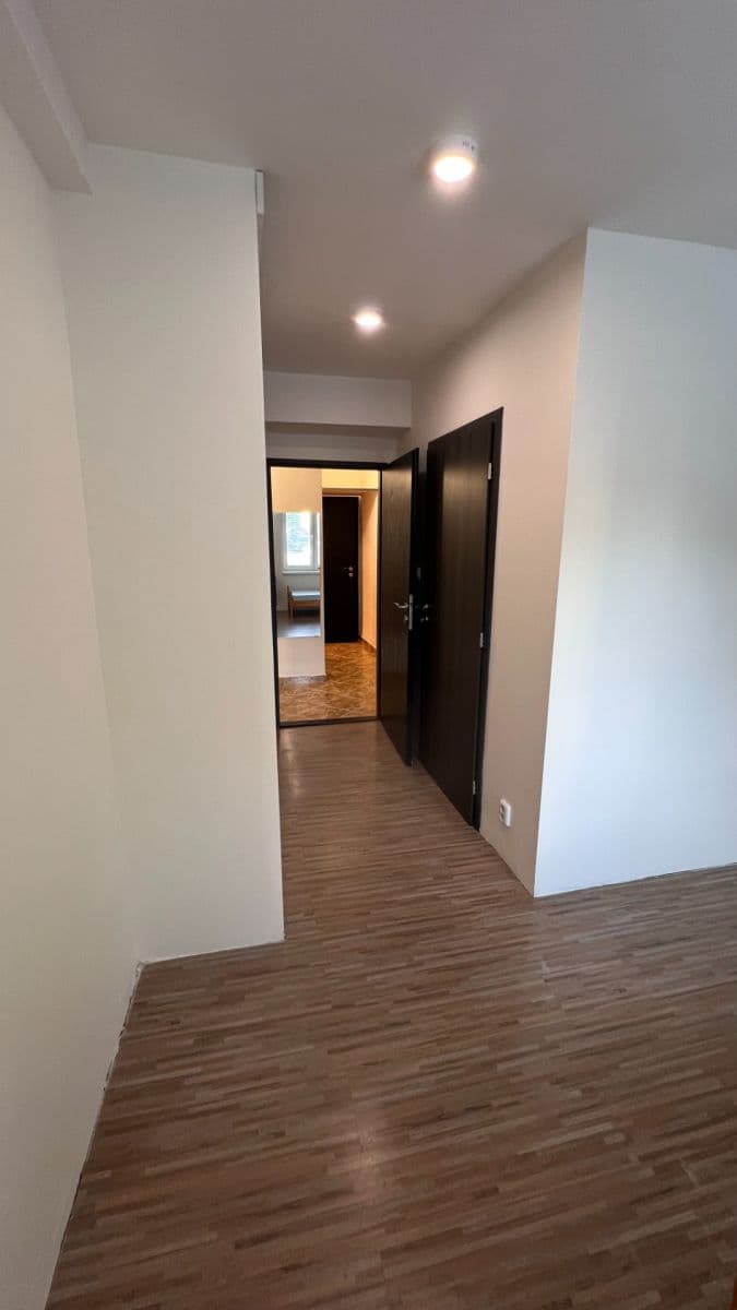 Pronájem bytu 2+1 54 m², Hrubínova, Neratovice, Středočeský kraj Pronájem bytu 2+1 54 m², Hrubínova, Neratovice, Středočeský kraj
