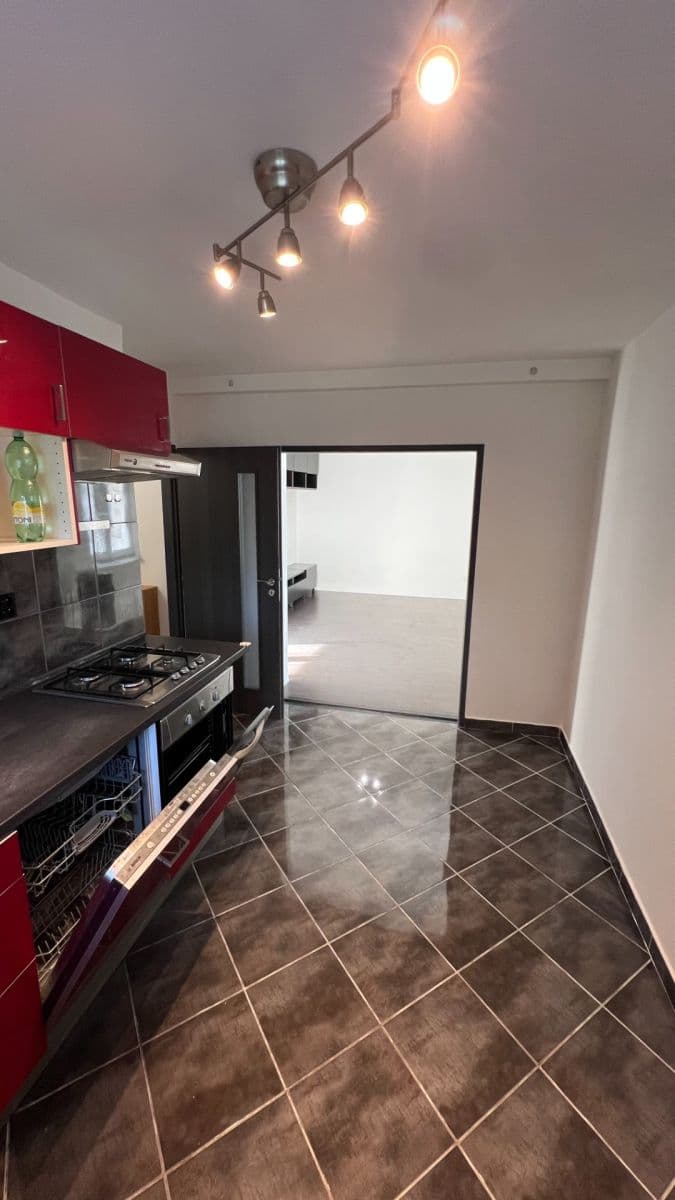 Pronájem bytu 2+1 54 m², Hrubínova, Neratovice, Středočeský kraj Pronájem bytu 2+1 54 m², Hrubínova, Neratovice, Středočeský kraj