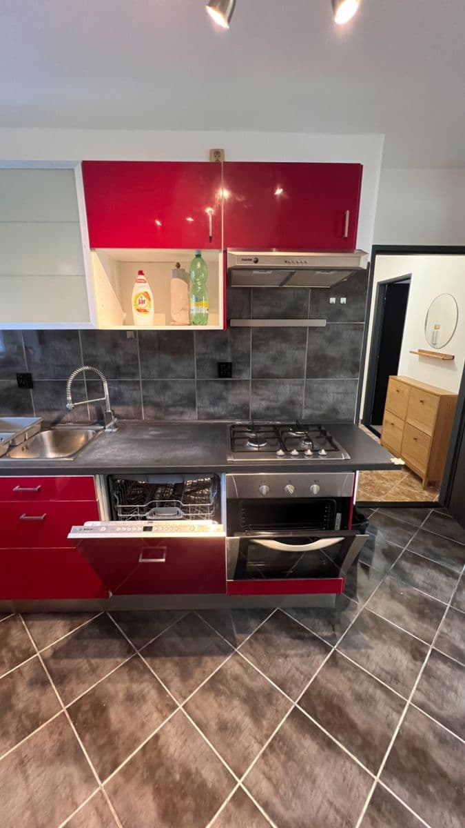Pronájem bytu 2+1 54 m², Hrubínova, Neratovice, Středočeský kraj Pronájem bytu 2+1 54 m², Hrubínova, Neratovice, Středočeský kraj