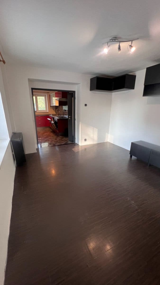 Pronájem bytu 2+1 54 m², Hrubínova, Neratovice, Středočeský kraj Pronájem bytu 2+1 54 m², Hrubínova, Neratovice, Středočeský kraj