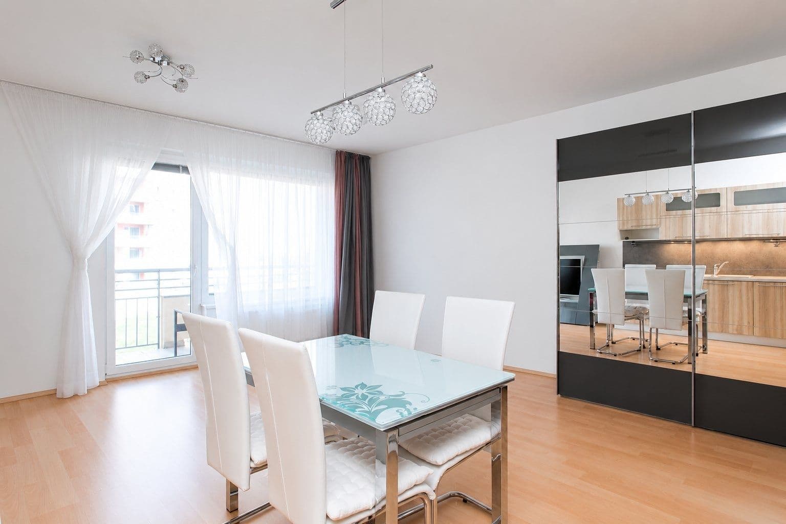 Pronájem bytu 1+kk 39 m², Pavla Beneše, Praha, Praha Pronájem bytu 1+kk 39 m², Pavla Beneše, Praha, Praha